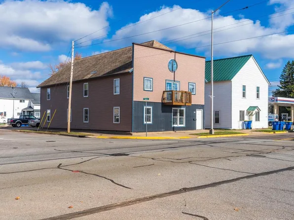 1324 West MAIN STREET, Merrill, WI 54452