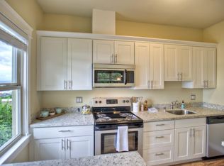 17 Saint Helens Ave, Tacoma, WA 98402