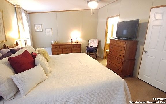 4th image of 225 Brianna Ct