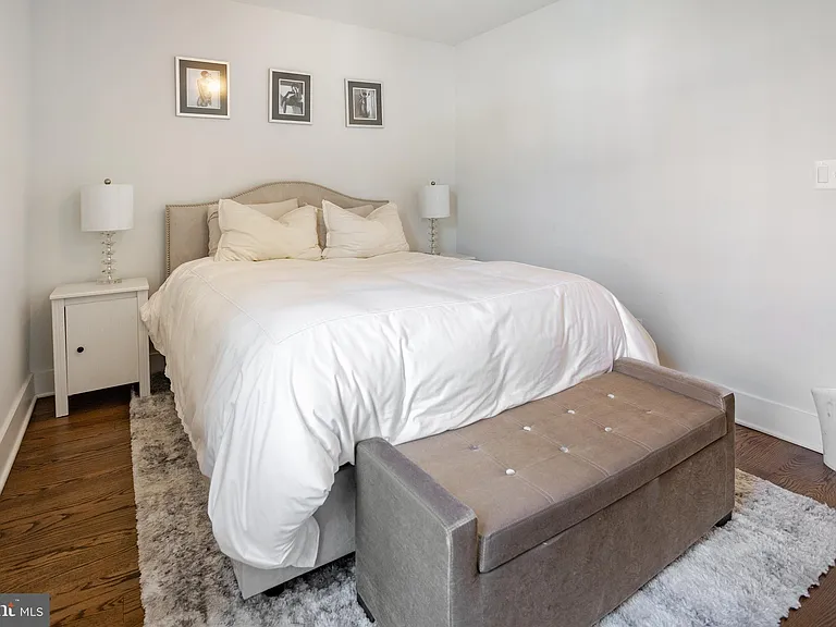 1659 Holbrook St NE #1 — Photo 15