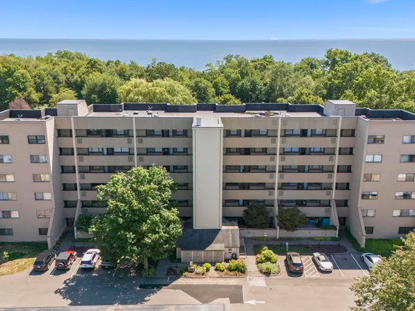85 Viscount Drive #A41, Milford, CT 06460