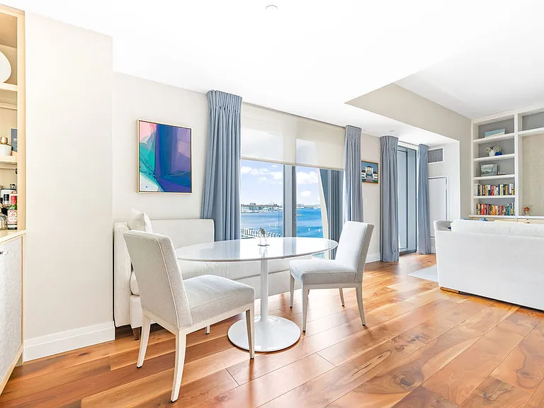300 Pier 4 Blvd #7A — Photo 11
