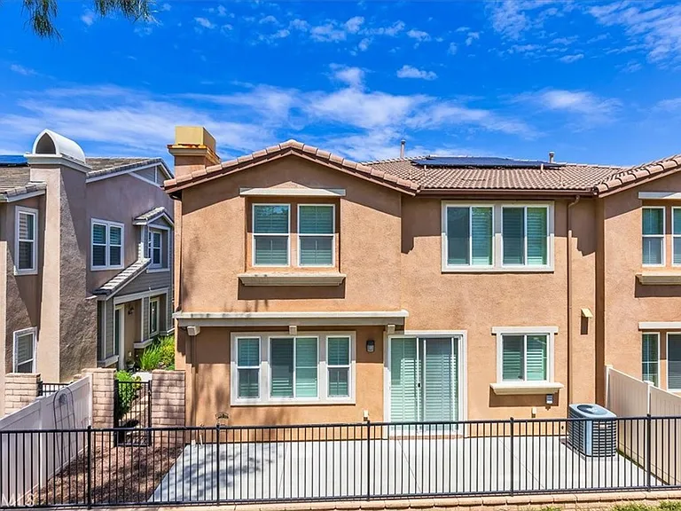 42942 Avenida Amistad — Photo 29
