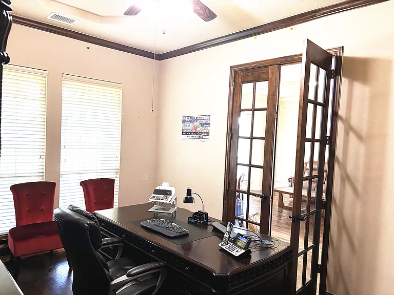 3030 McGregor Dr — Photo 14