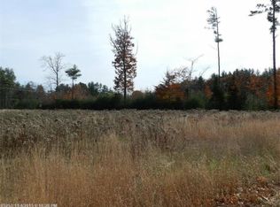 45 Main St, Oxford, ME 04270