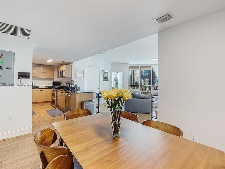 350 S Miami Ave #2104 — Photo 6