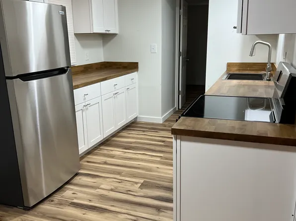 (undisclosed Address), Blanchester, OH 45107