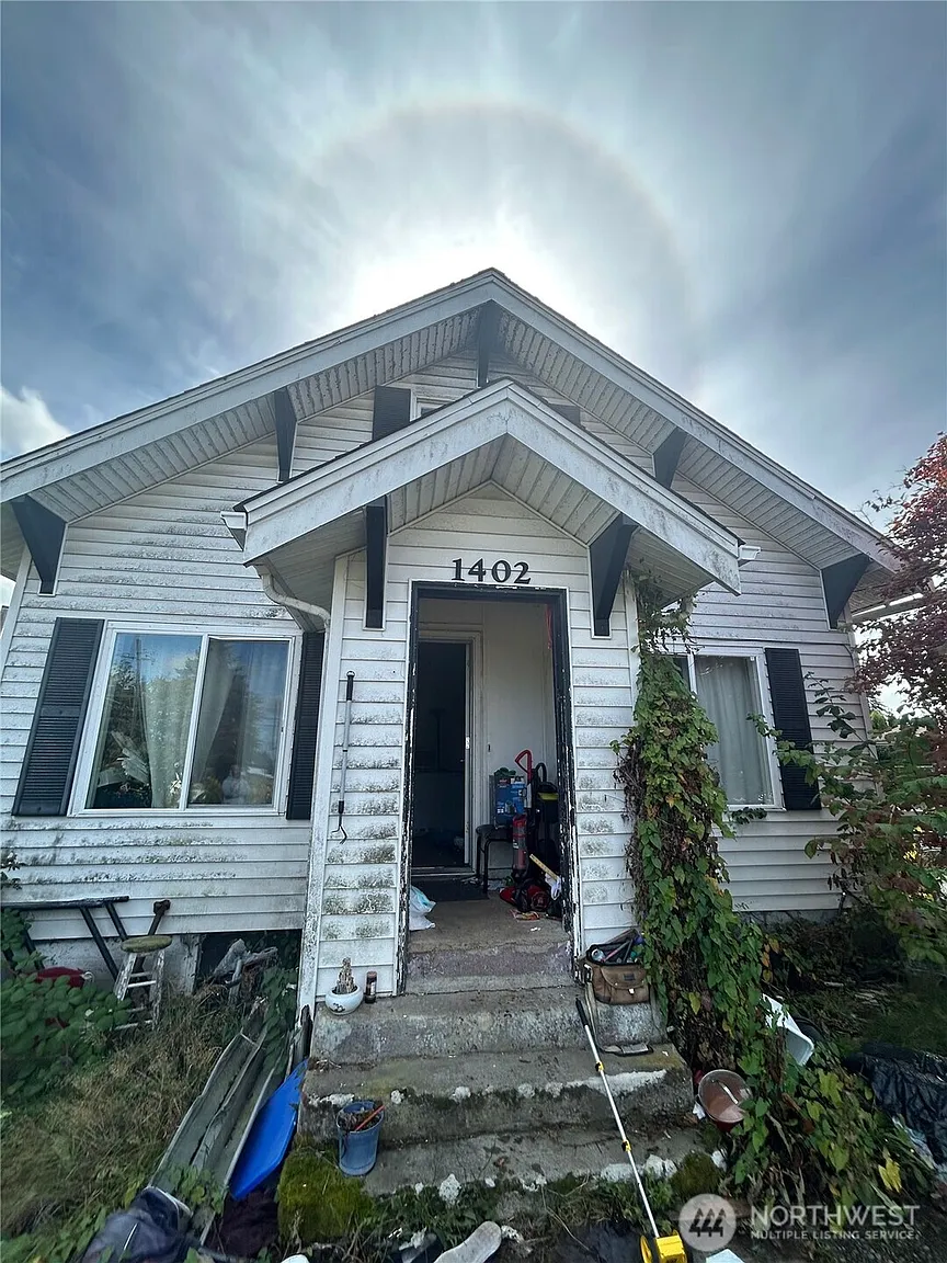 1402 S 80th Street photo 1