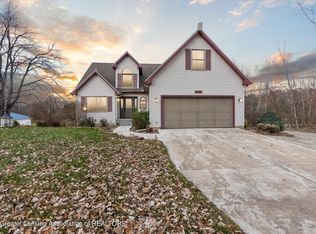 11807 June Cir, Eaton Rapids, MI 48827