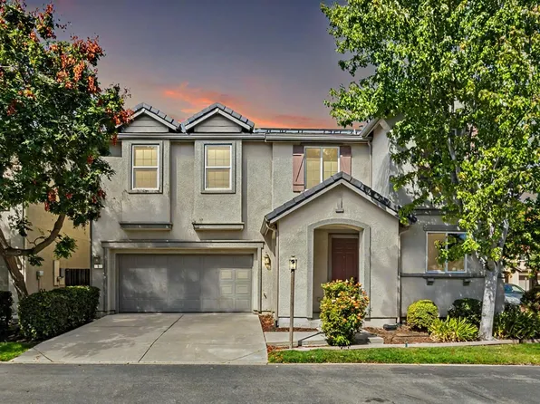 6 Suffolk Hills Place, Sacramento, CA 95835