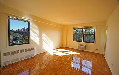 Rented by Empire Deeds LLC 