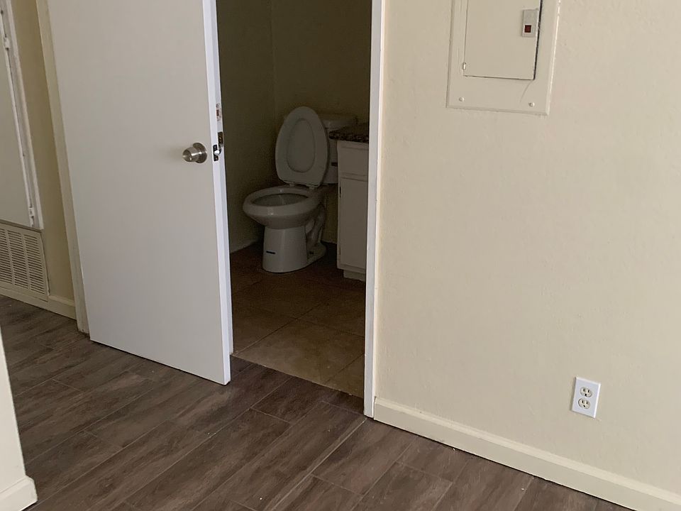 1st image of 1420 E Pumalo St #45