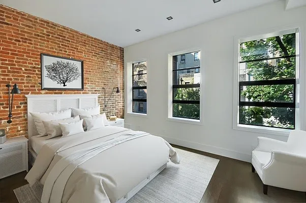 Rented by Douglas Elliman | media 14
