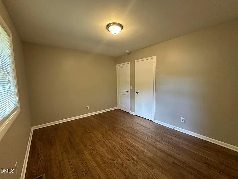 303 Weston Rd — Photo 10