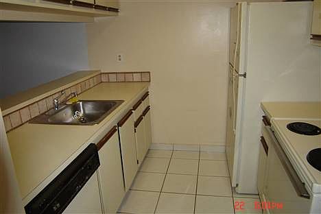 3rd image of 18340 Mediterranean Blvd APT 2804