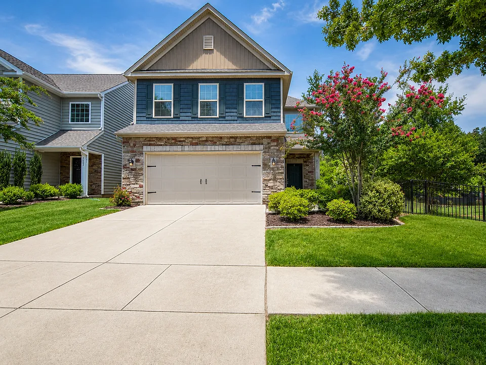 2037 Ice Lake Ct