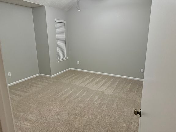 2nd image of 5325 Bardith Cir #5325