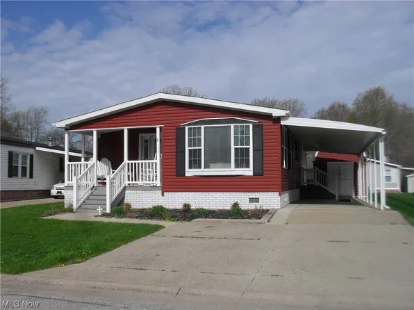 197 E St SW, Navarre, OH 44662