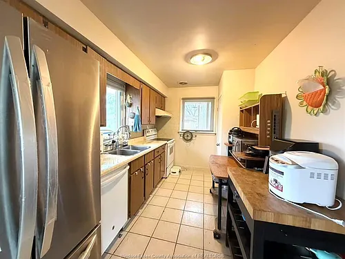 3863 Longfellow Ave Photo 1