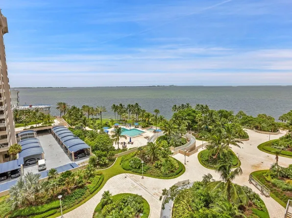 2 Grove Isle Dr, Miami, FL