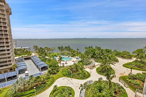 2 Grove Isle Dr #B907 Photo 1