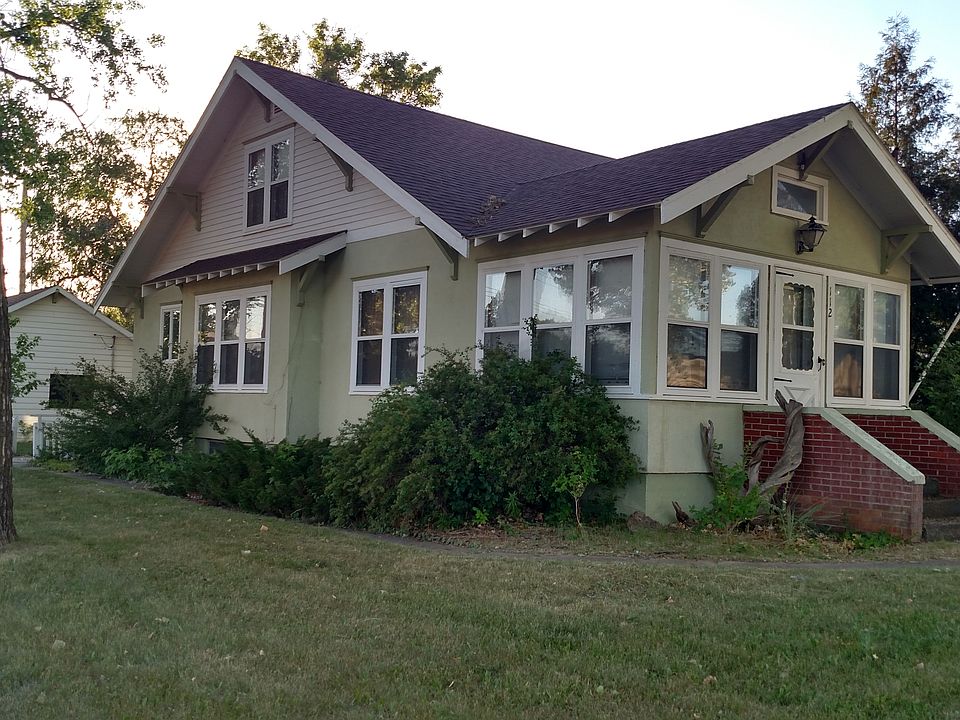 Corner lot view 