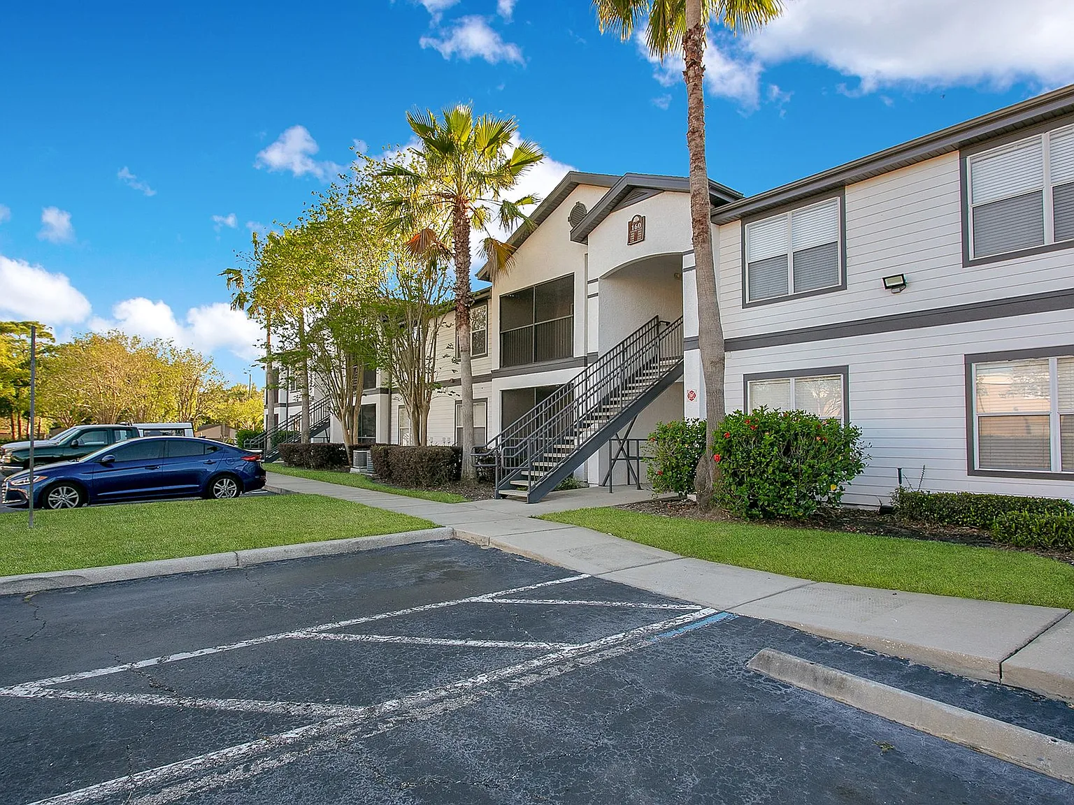 Fountain Place Apartments | 1 & 2 Bedroom Apartments Available-Offering September Free If Moved I... — Photo 3