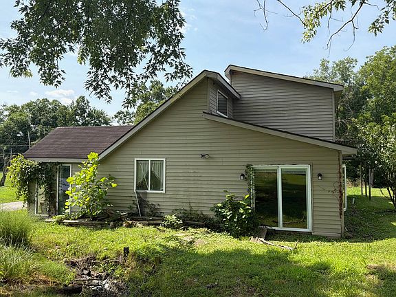 5th image of 25 Bliss Ave