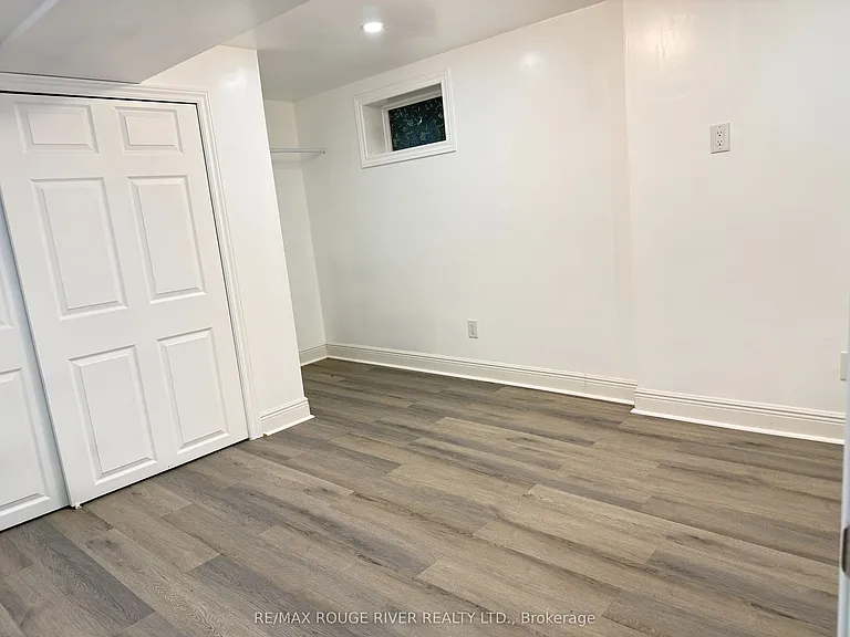 283 E 45th St #BASEMENT — Photo 11