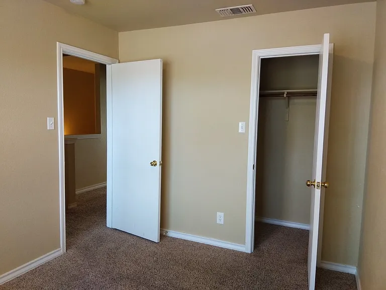 5026 Summit Wood #1 — Photo 15