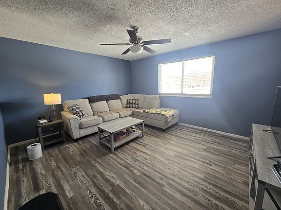 5th image of 605 Bunting Ave