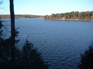 3 Lake Rd, Danbury, CT 06811