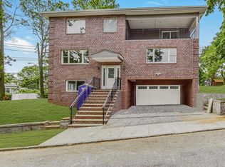 81 Lewis Pkwy, Yonkers, NY 10705