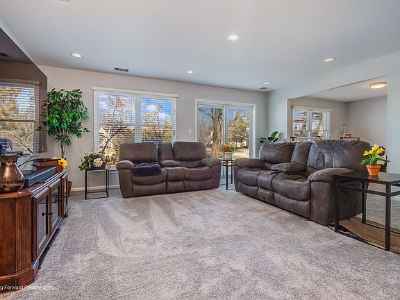 4th image of 133 Rivershire Ln