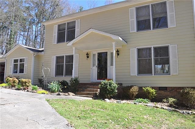 1st image of 3900 Pine Cove Dr