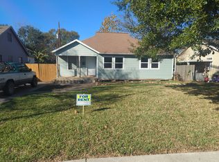 1415 Hankamer St, Pasadena, TX 77506