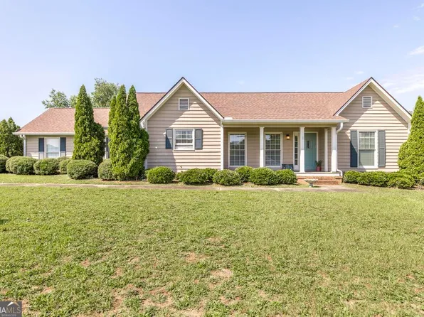 218 Wexford Cir, Bonaire, GA 31005