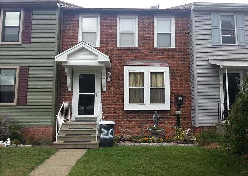 1st image of 204 Cambria Hill Dr