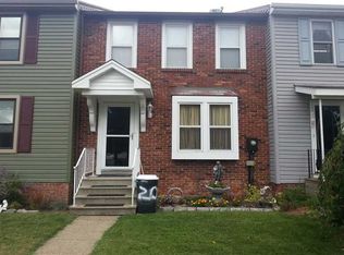 204 Cambria Hill Dr, Tarentum, PA 15084