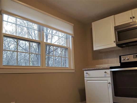 Bright and sunny kitchen