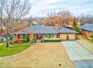 1604 Randel Rd, Nichols Hills, OK 73116