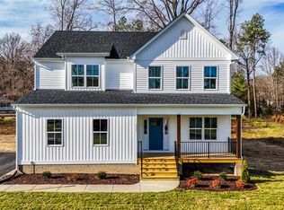 4330 Poplar Village Dr, Chester, VA