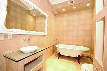 Rented by Loom Group