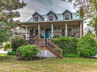 410 8th Ave S, Surfside Beach, SC 29575