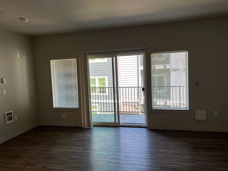 Northbrook Village — Photo 47