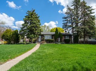 5950 Merriman Rd, Garden City, MI 48135