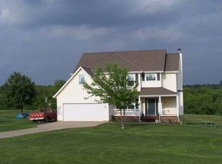 702 Redmans Victory Ln, Oak Grove, MO 64075
