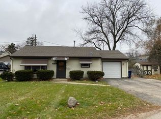 610 Edgebrook Ter, Elgin, IL 60120