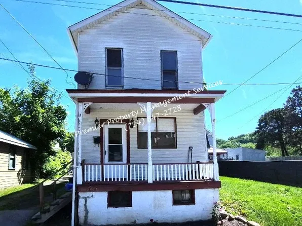 1613 4th Ave, New Brighton, PA 15066