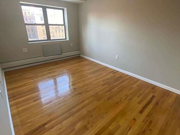 2nd image of 28-14 31st St #40